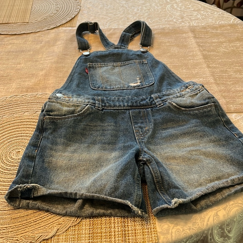 Levi's Girl's Size 10 Girl Overalls Shorts Shortalls Jean Denim Blue Medium Wash - Picture 3 of 8
